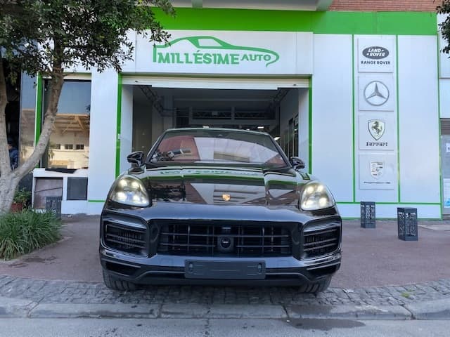 Porsche Cayenne Hybride 2020