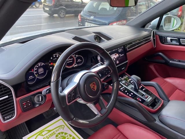 Porsche Cayenne Hybride 2021