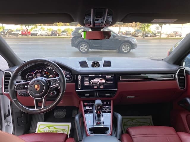 Porsche Cayenne Hybride 2021