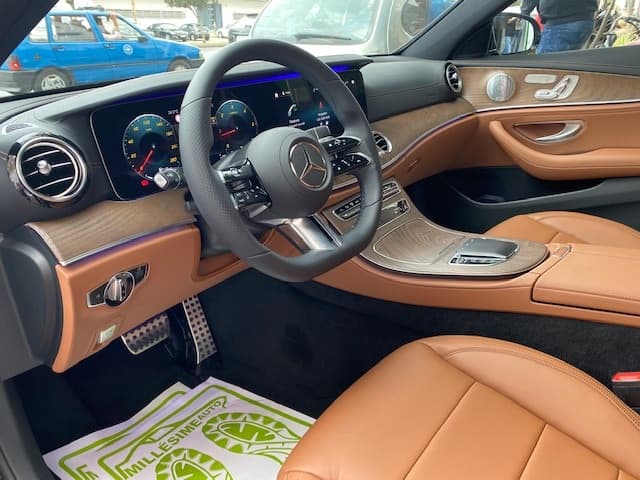 Mercedes-benz E220 Pack AMG 2021