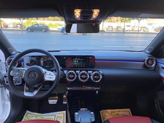 Mercedes-benz A200 2021