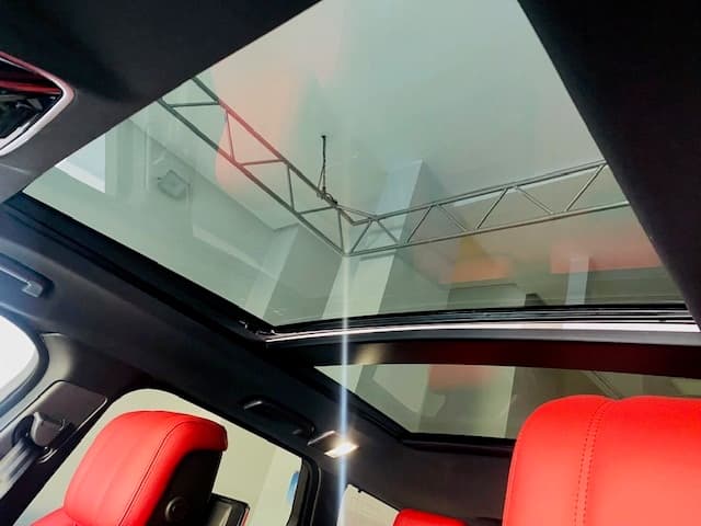 Land Rover Sport 2021