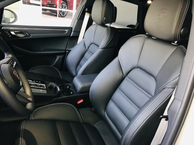 Porsche MACAN 2022