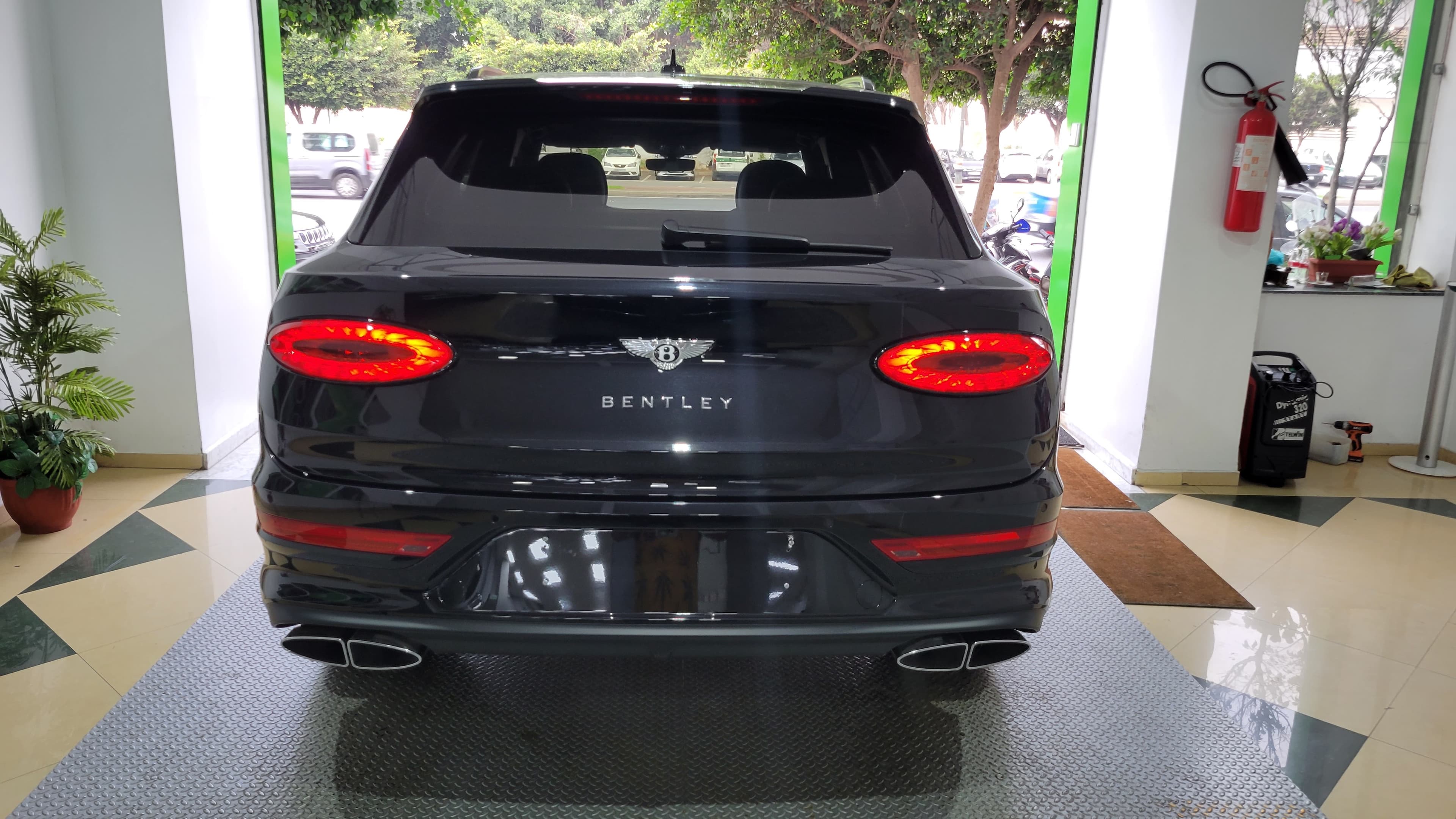 Bentley Bentayga 2022