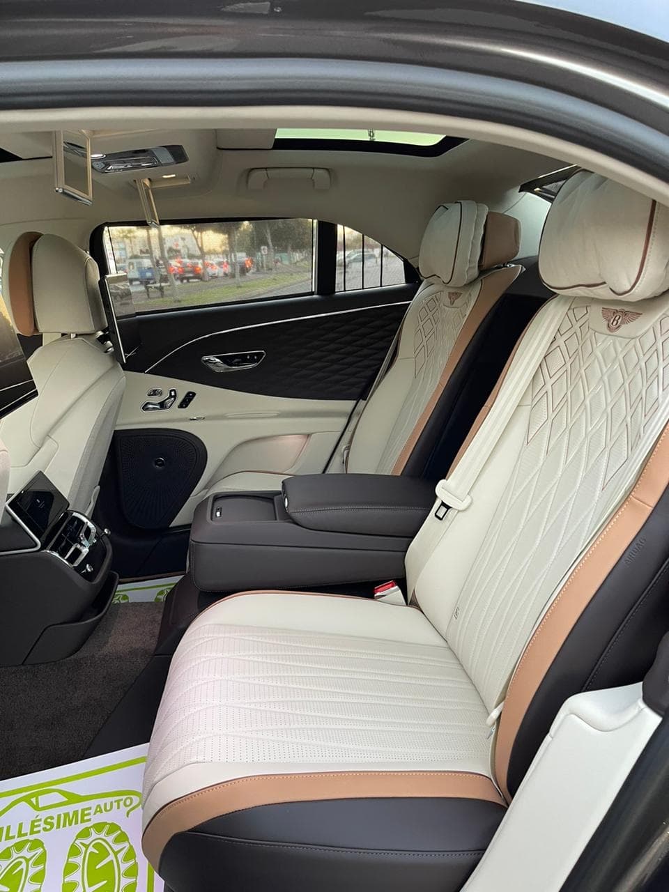 Bentley FLYING SPUR 2022