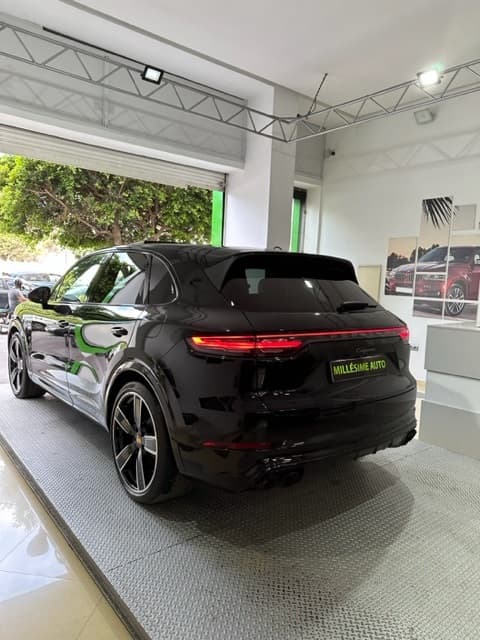 Porsche Cayenne Hybride 2023