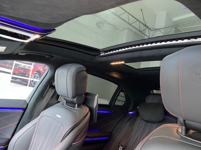 Mercedes-benz S63 2023