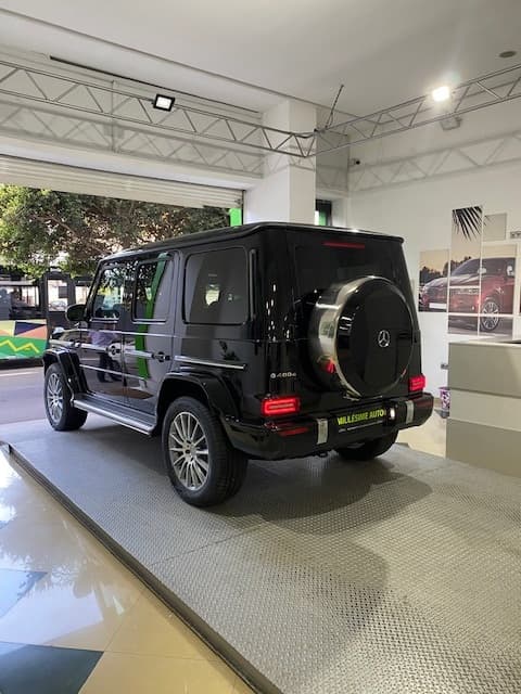 Mercedes-benz G400 2023