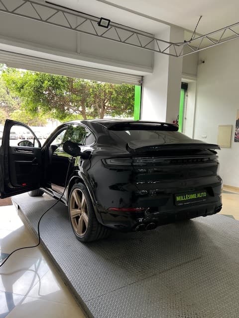 Porsche Cayenne 2024