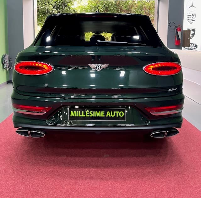 Bentley Bentayga 2024