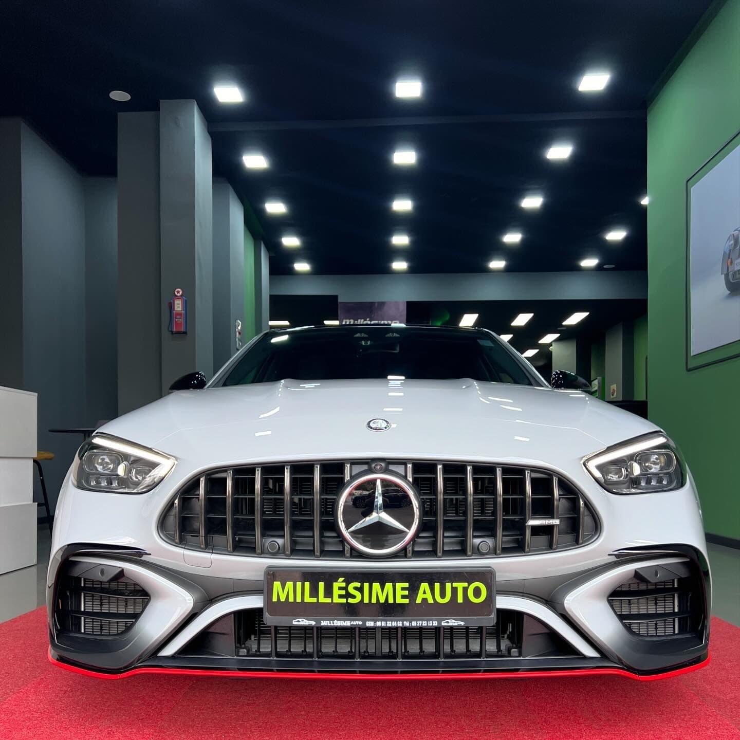 Mercedes-benz C63 2024