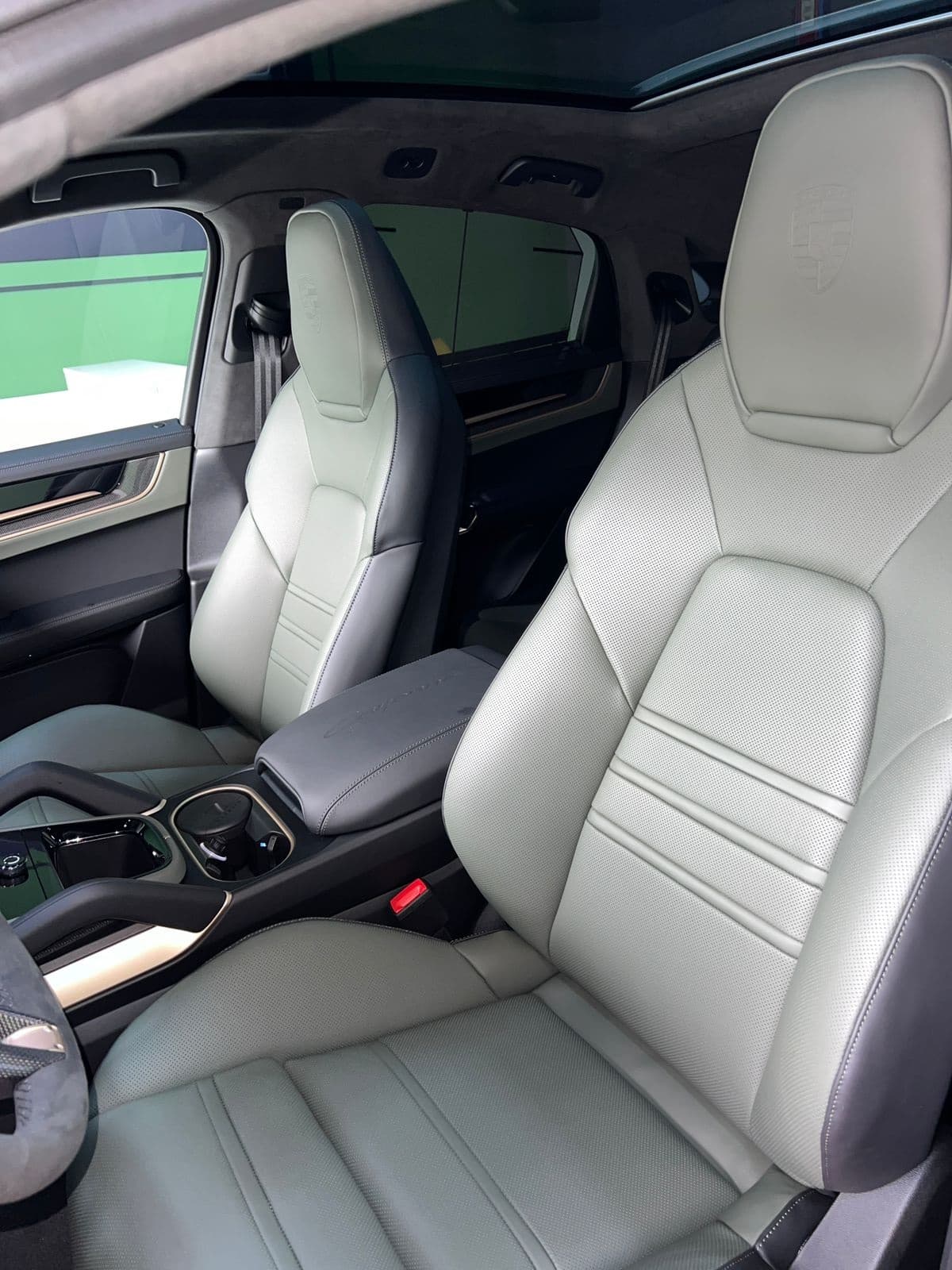 Porsche Cayenne 2024