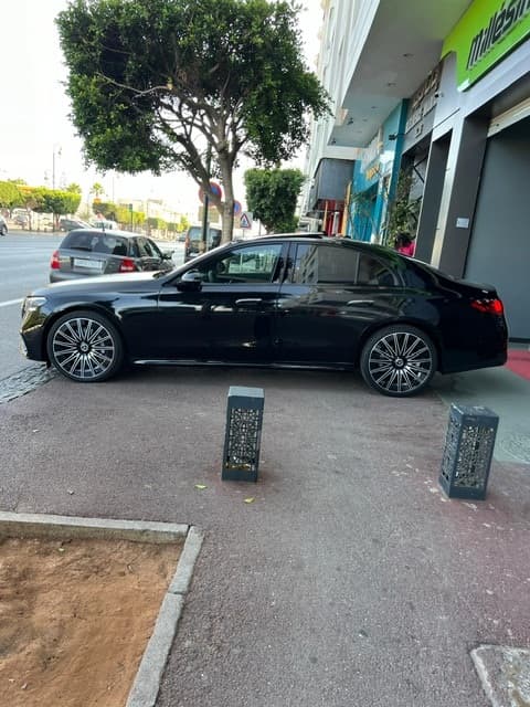 Mercedes-benz E220 Pack AMG 2024