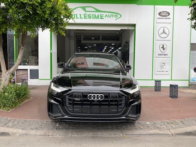 Audi Q8 S line 2021