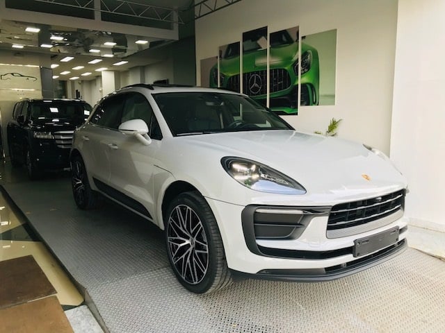 Porsche MACAN 2022